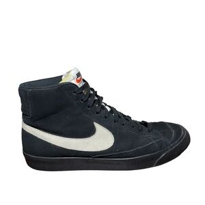 Nike Men's Blazer Dark Gray and White Sneakers size 12